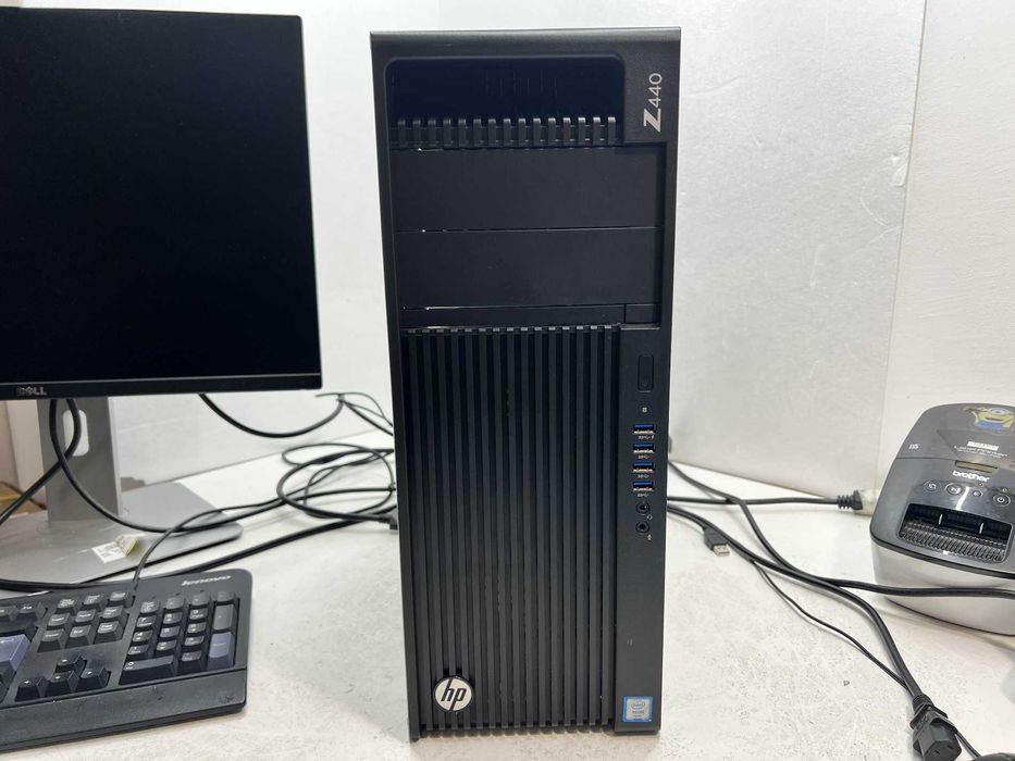 реновиран HP Z440 Workstation Xeon 32GB DDR4 SSD Quadro Компютър Гаранция