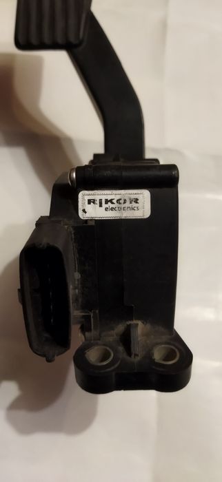 Продам педаль газа  Е-газ.