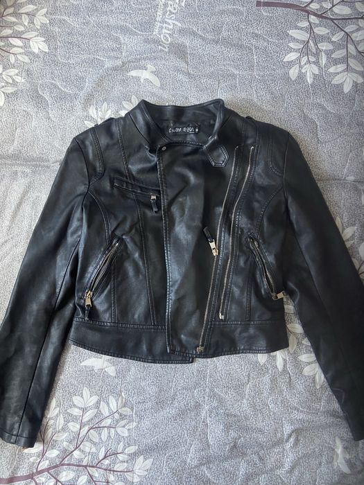 Женские Кожаные куртки