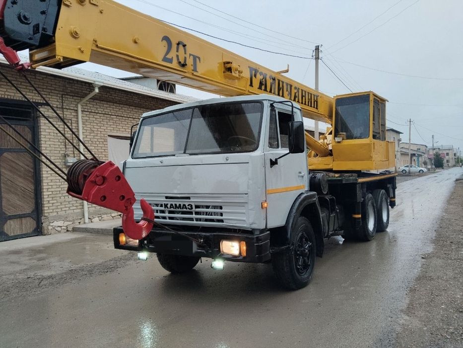 Автокран  20 тон 22 метр