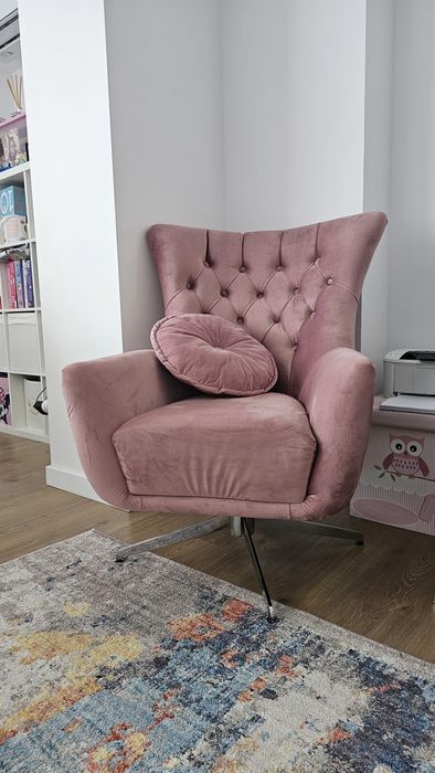 Oferta! Set canapele Chesterfield si fotoliu rotativ