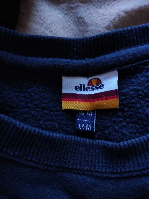 Ватирана блуза ELLESSE