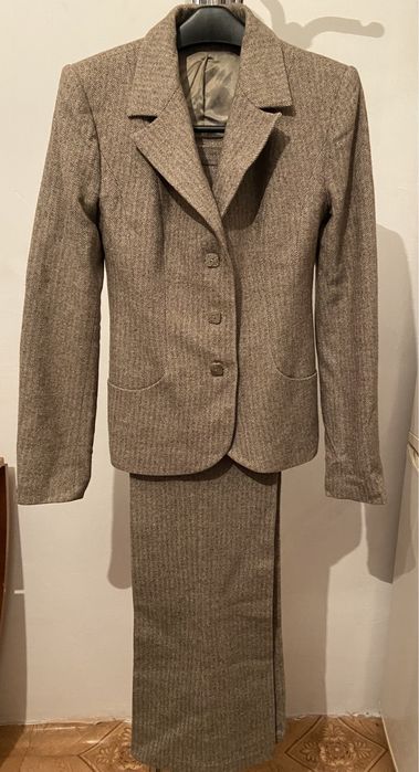 Костюм женский брючный