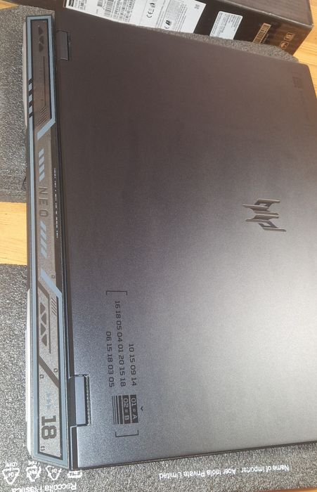 геймърски лаптоп acer predator helios 18" intel i9 rtx4060