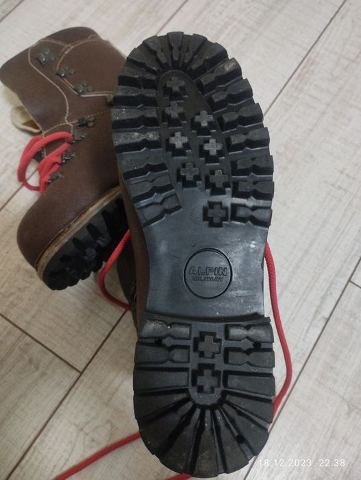 Туристически Обувки Strong алпин и за велосипед40