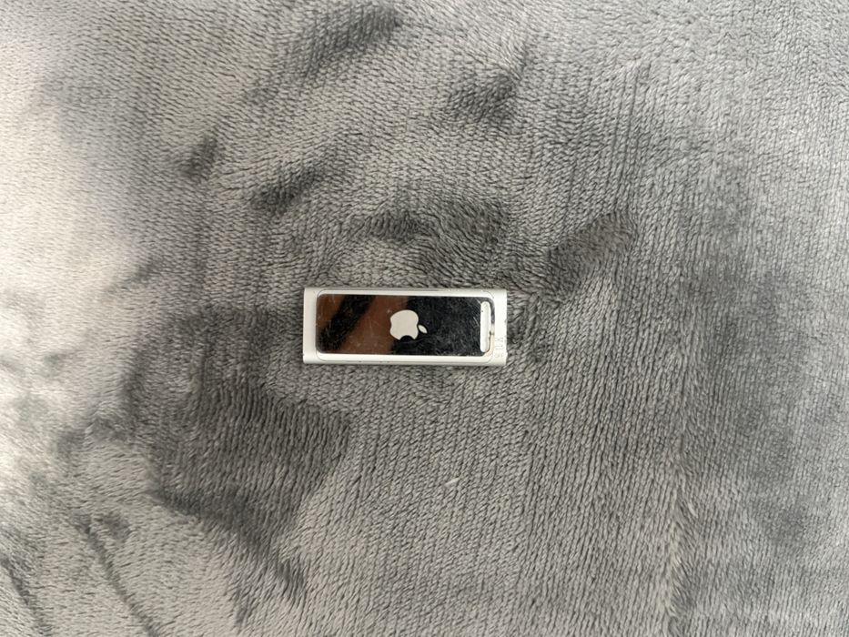 Ipod shuffle 3 cu bateria schimbata