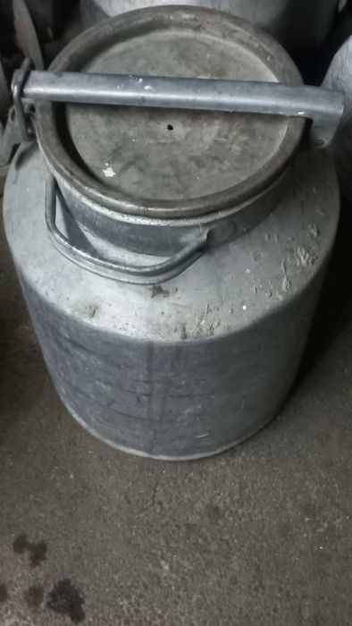 Продам фляги б/у в хорошем состоянии