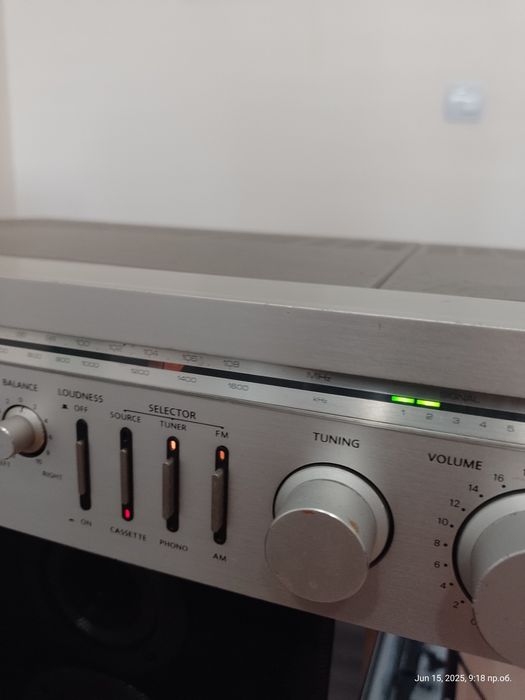 Дек, тунер, усилвател