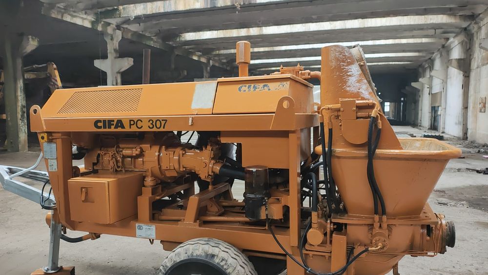 Pompa beton portabila cifa tip PC307 seria 10498