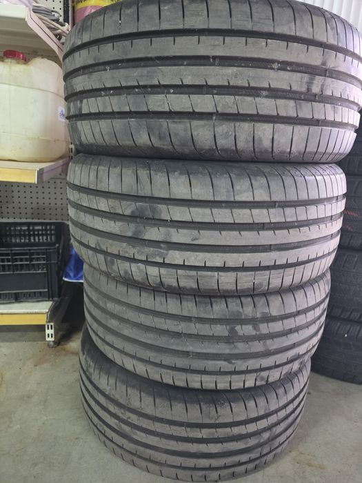 Anvelope Goodyear 245 45 18