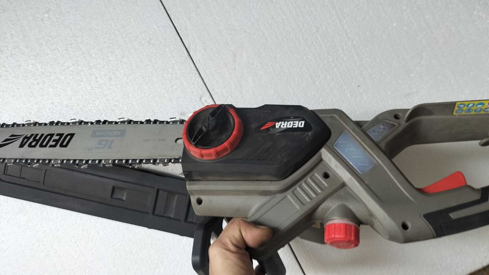 Drujba electrica 2400W noua DEDRA