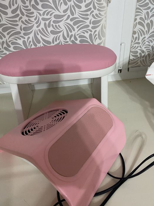 Вентилятор и подставка для рук