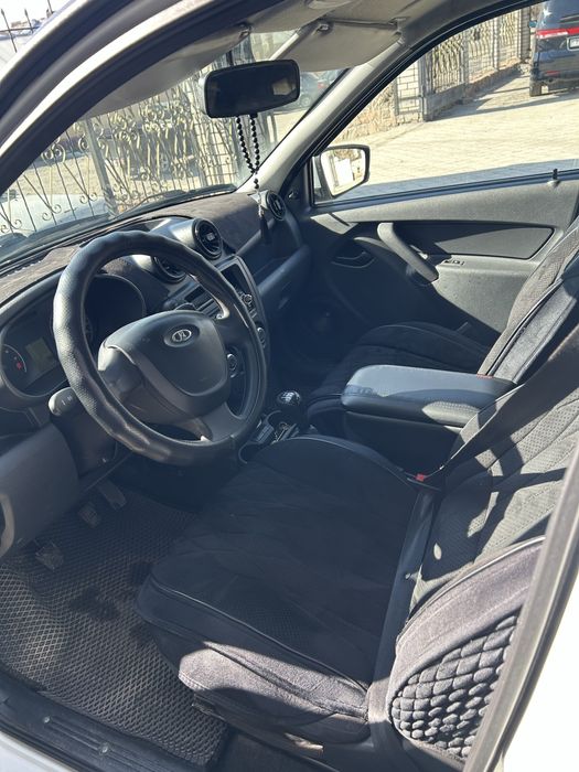 Продам машину LADA GRANTA