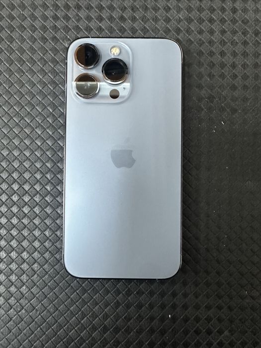 Iphone 13 PRO siera blue