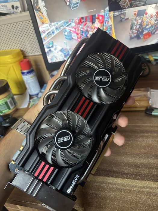 Placa video NVIDIA GTX 770 OC 2gb