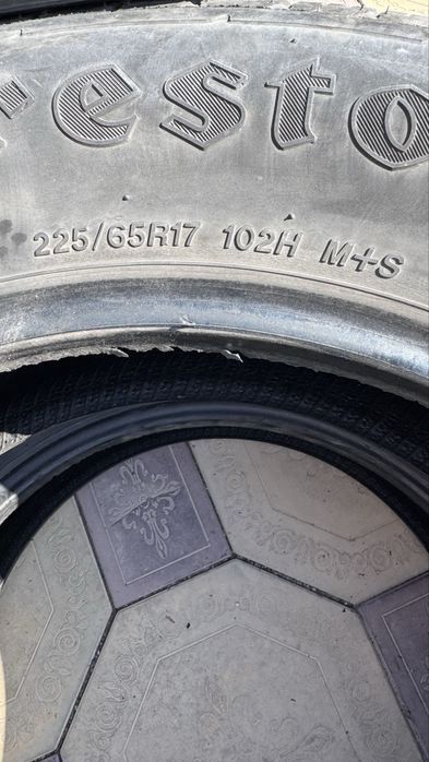 Продам шину,резину