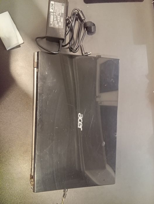 Ноутбук acer продам