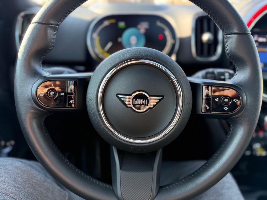 MINI Countryman SE ALL4 Hybrid | 4x4 | Piele | Panoramic