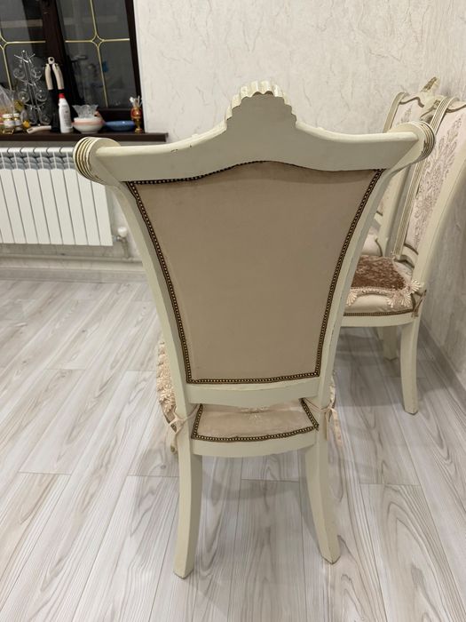 Продам стулья в хорошем состояние