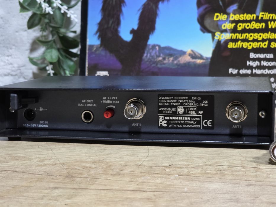 Microfon wireless SENNHEISER ew100, receiver em100, 740-772 Mhz