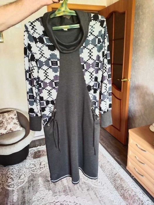 Распродажа женских платьев недорого