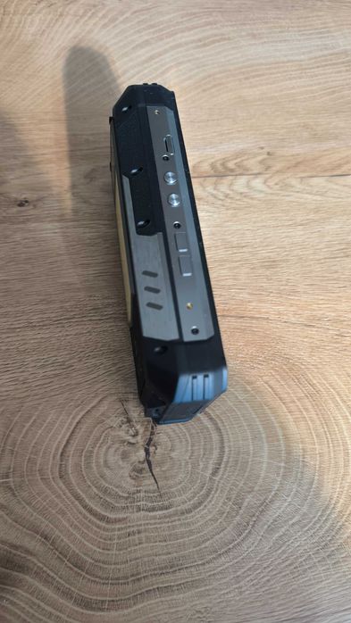 oukitel wp100 titan
