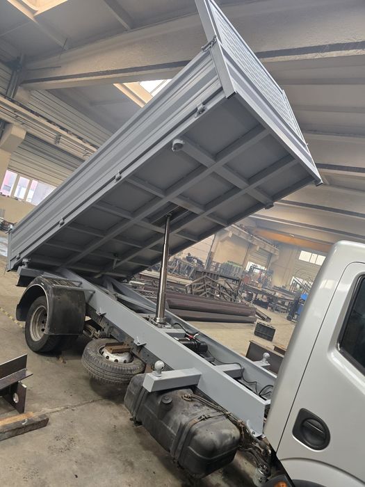 ФИРМА ПРОИЗВОДИТЕЛ на бордова каросерия и надстройка самосвал