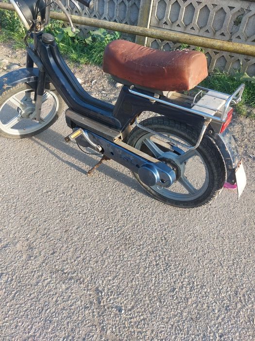 Vând moped Piaggio si Cu actele lui originale