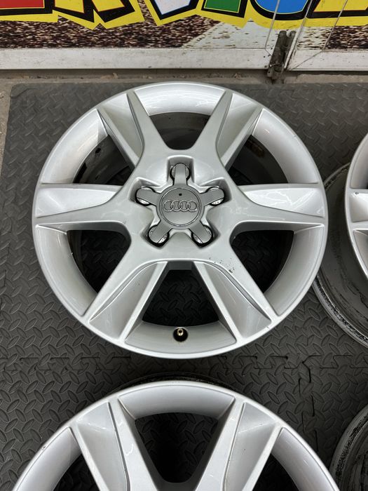 16-цола 5х112 - Audi -A3-A4