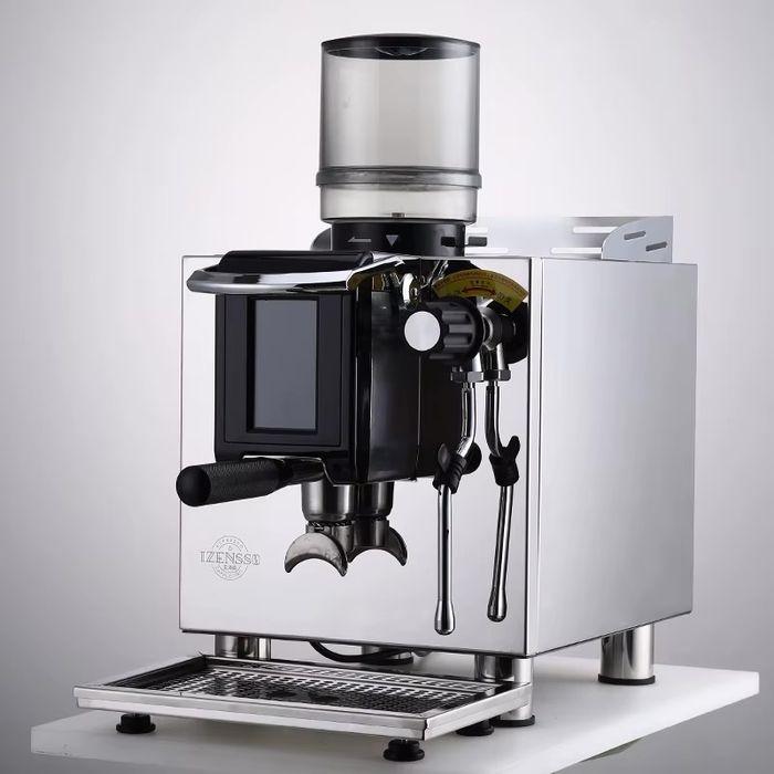 Кофемашина IZENSSO 3089