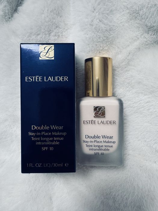 Тоналка Estee Lauder