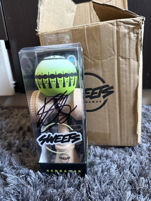 Kendama sweets (mai multe modele)