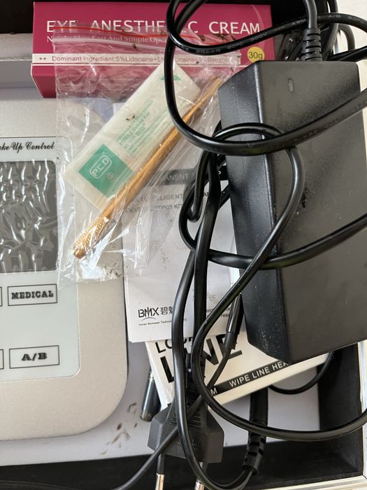 Aparat micropigmentare