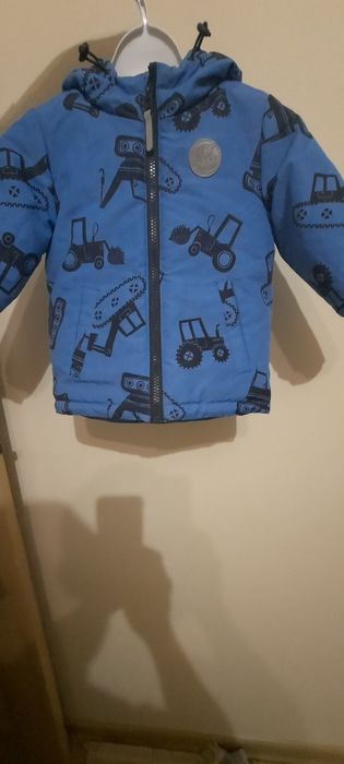 Продам куртку демисезон для мальчика