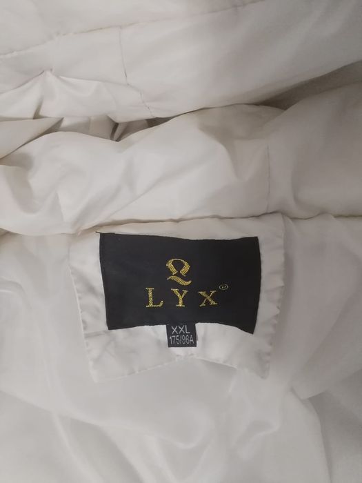 Куртка для девочки подростка