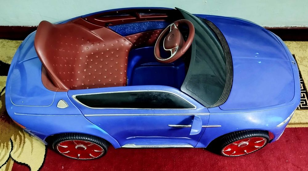 Детская Электромашина Maybach в хорошем состоянии