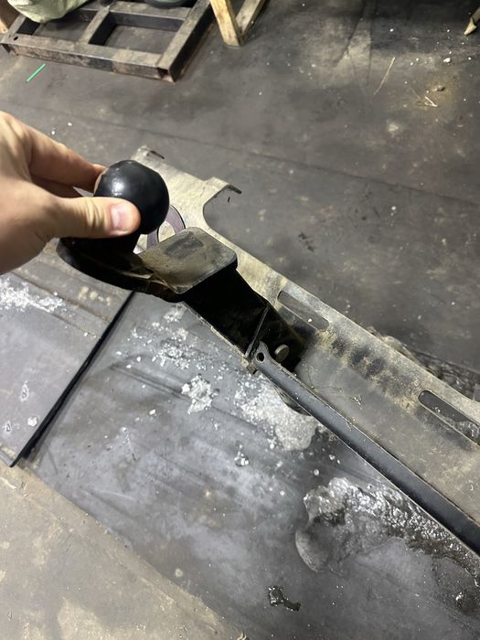 Продам фаркоп Шеврале нива