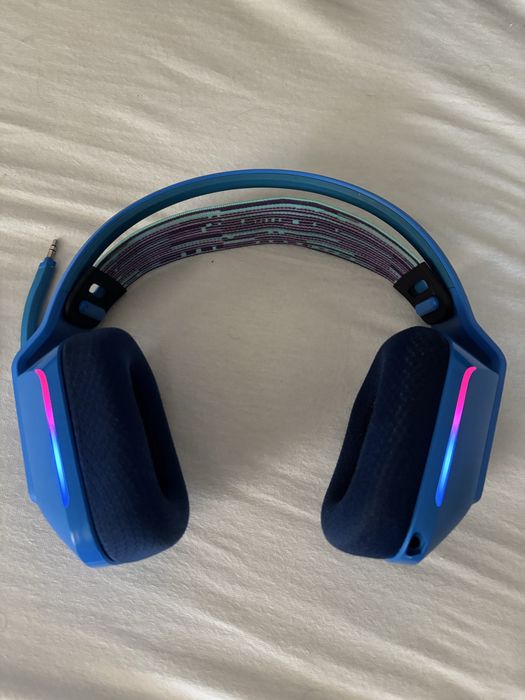 Casti logitec G733
