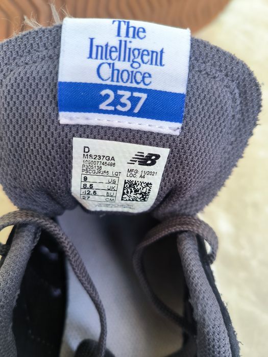 Мъжки спортни обувки New Balance 237 номер 42,5