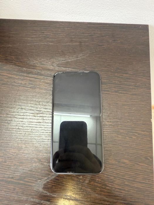 Продам iPhone 11 на 128 гб