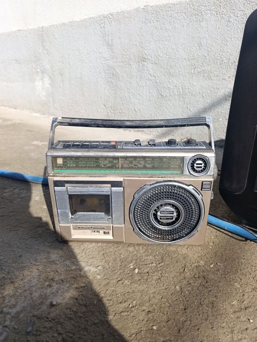 Televizor LG sotiladi radio padarka