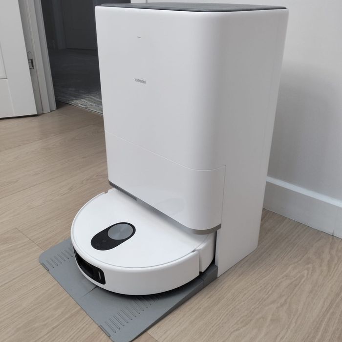 Робот пылесос, совсем новый