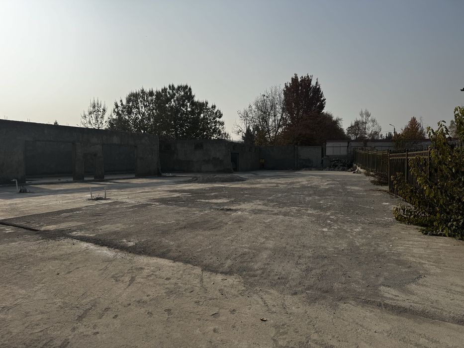 Сдается под склад, штафстоянку и для сервиса