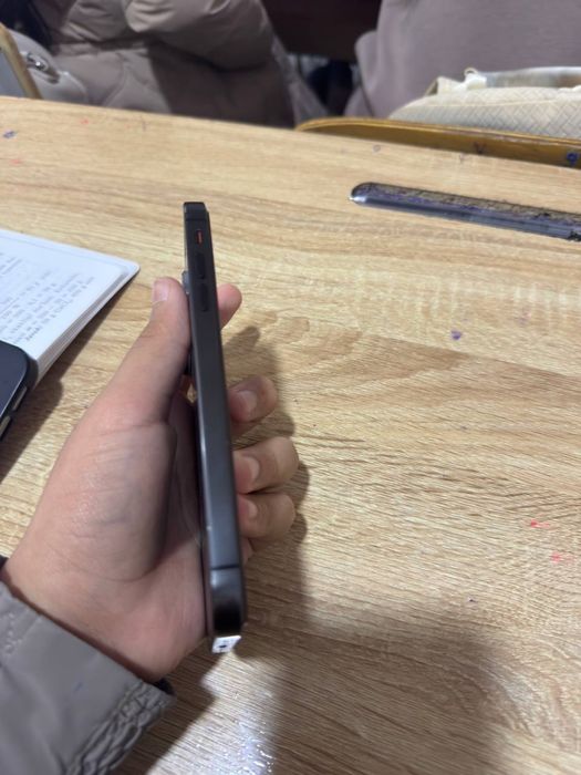 Iphona xr 14 pro korpusda