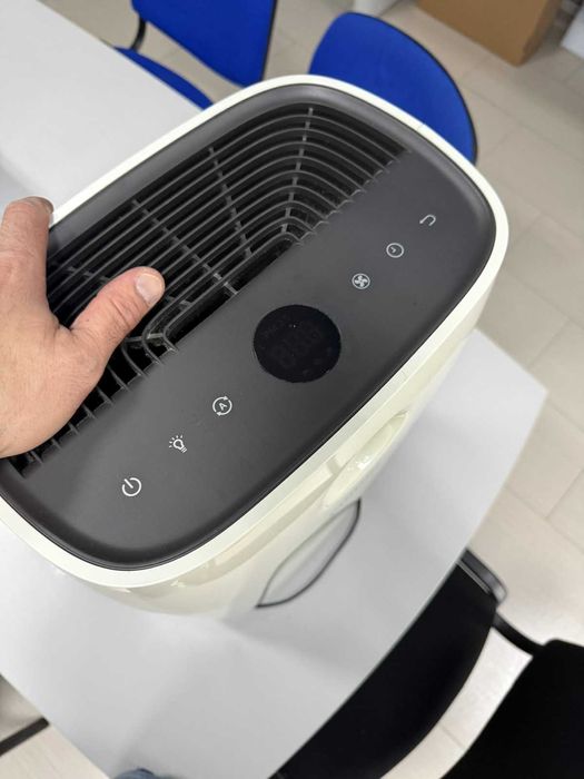 Пречиствател за въздух Philips AC2887