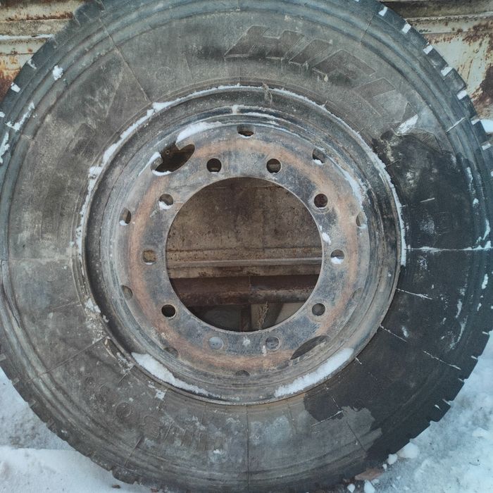 Диски с шинами Камаз