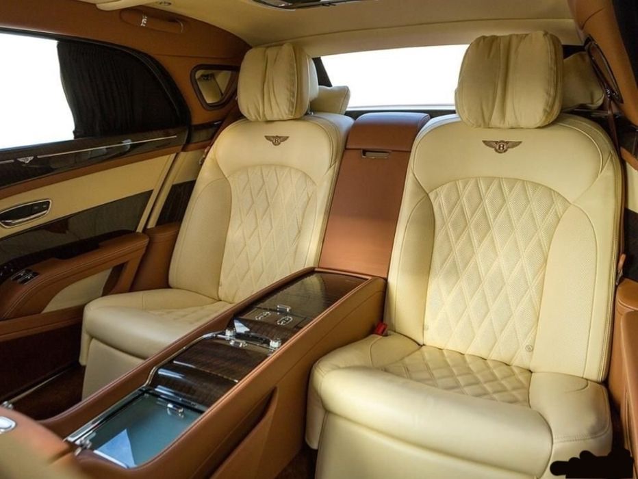 Водитель с личным автомобилем ВИП класс Vip Сопровождение Трансфер Тур