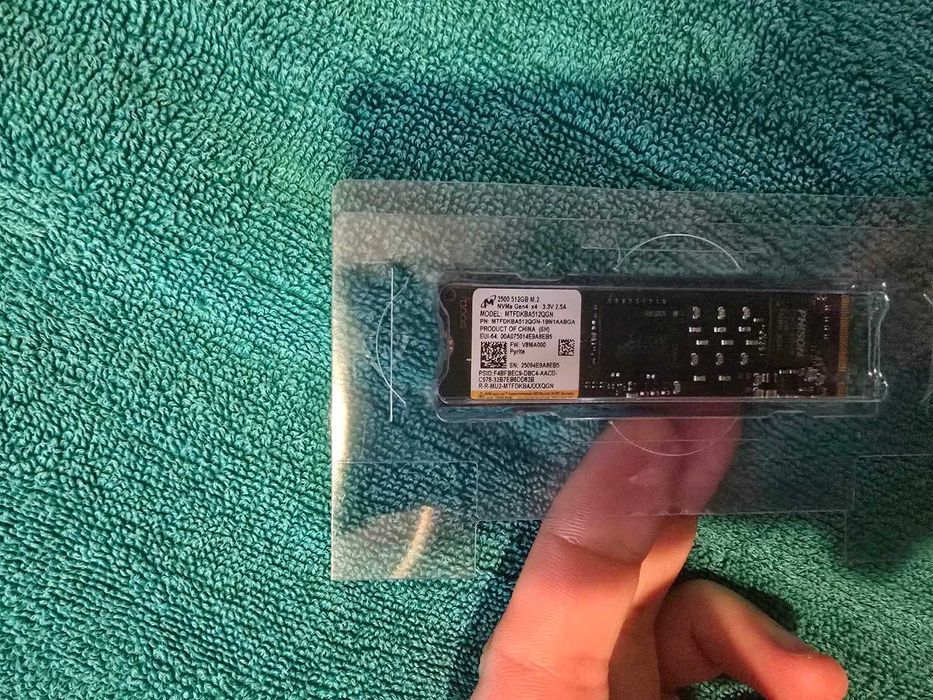 Vand SSD-uri M.2 si S-ATA noi