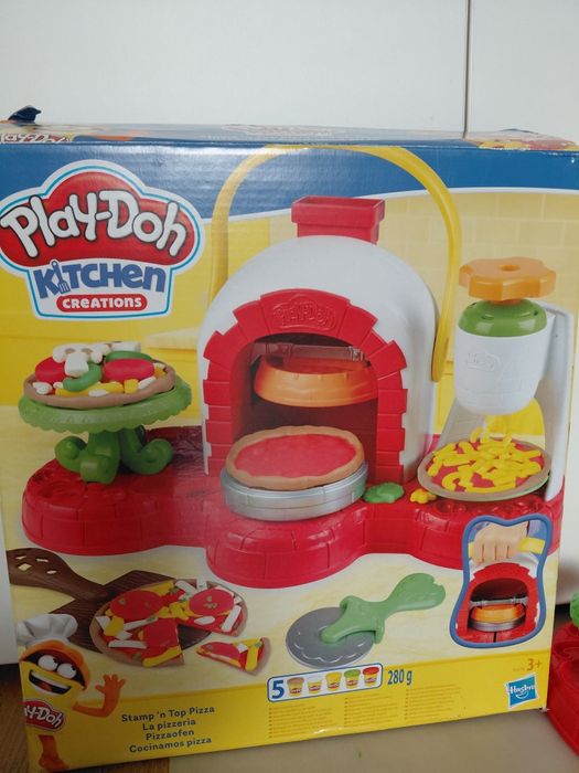 Пластилин машина за правене на пица Play Doh