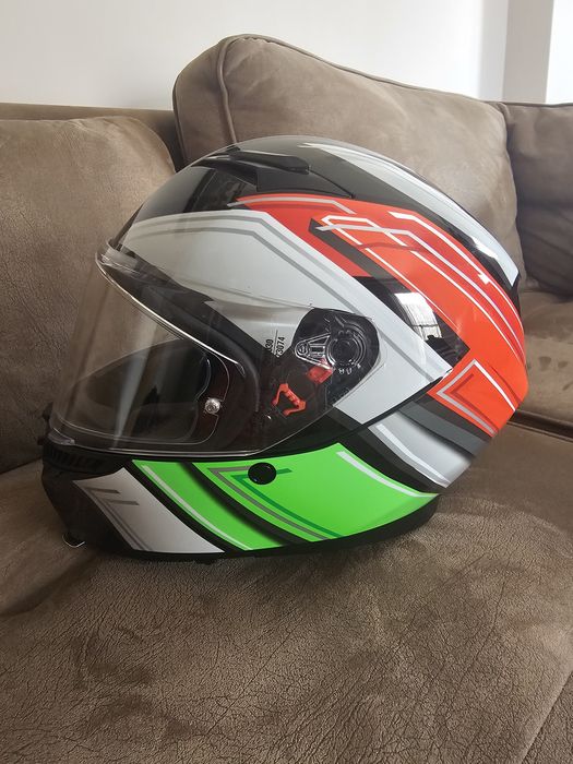 Каска за мотоциклет AGV K3